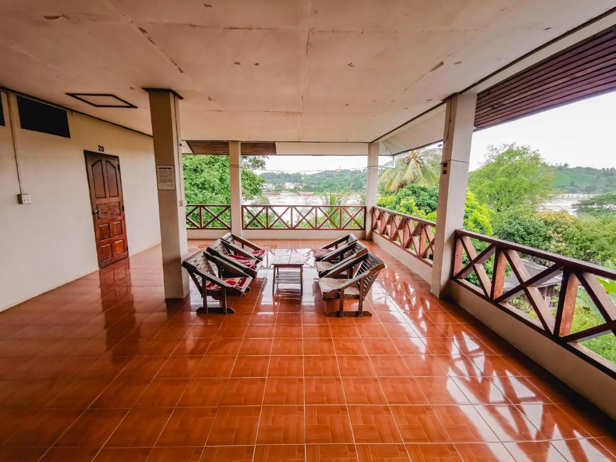 Sabaydee Guesthouse Ban Houayxay Exteriör bild