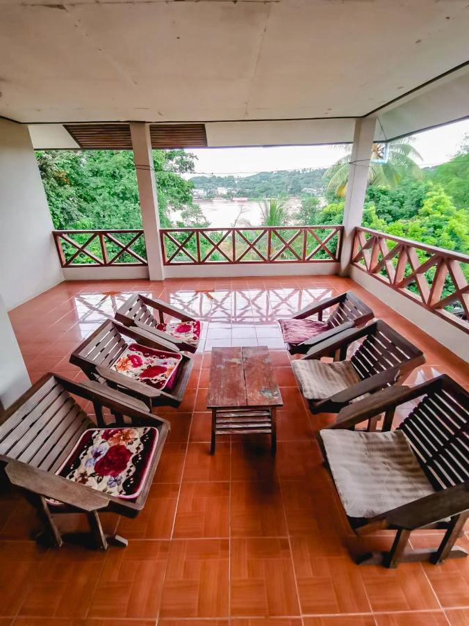 Sabaydee Guesthouse Ban Houayxay Exteriör bild