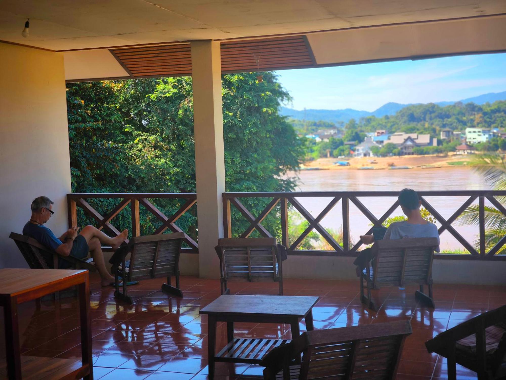 Sabaydee Guesthouse Ban Houayxay Exteriör bild