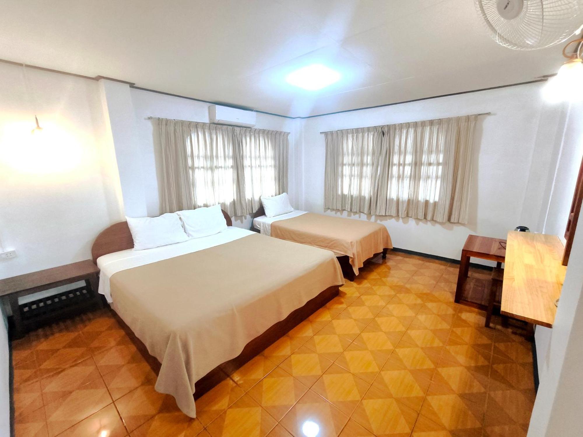 Sabaydee Guesthouse Ban Houayxay Rum bild